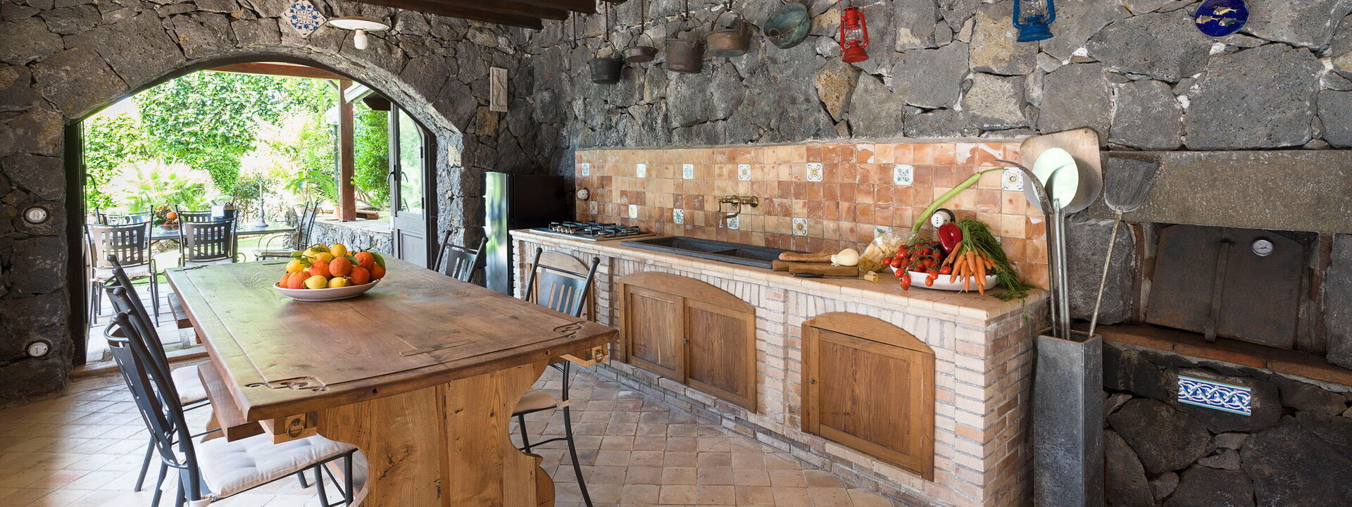 Oasi Verde - Santa Maria La Stella, Sicilia: Autumn, Balcony / Terrace / Patio, Building Exterior, Outdoor, Spring, Summer