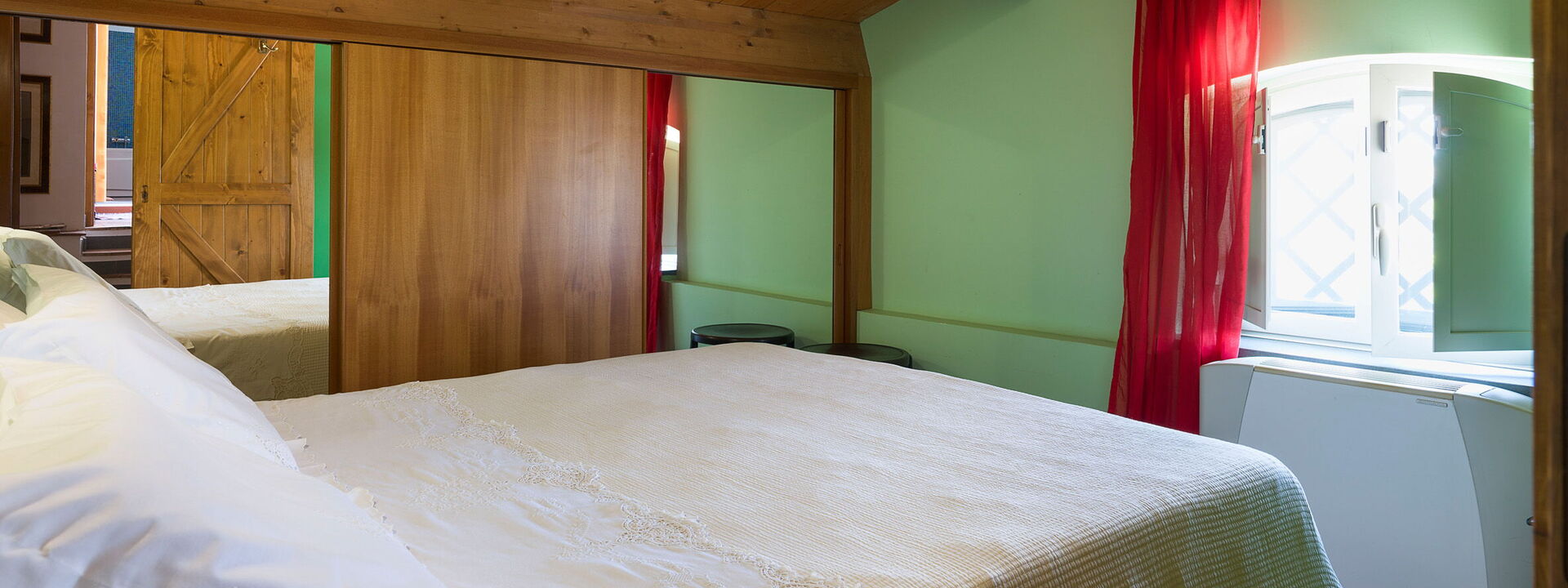 Oasi Verde - Santa Maria La Stella, Sicilia: Autumn, Bedroom, Spring, Summer