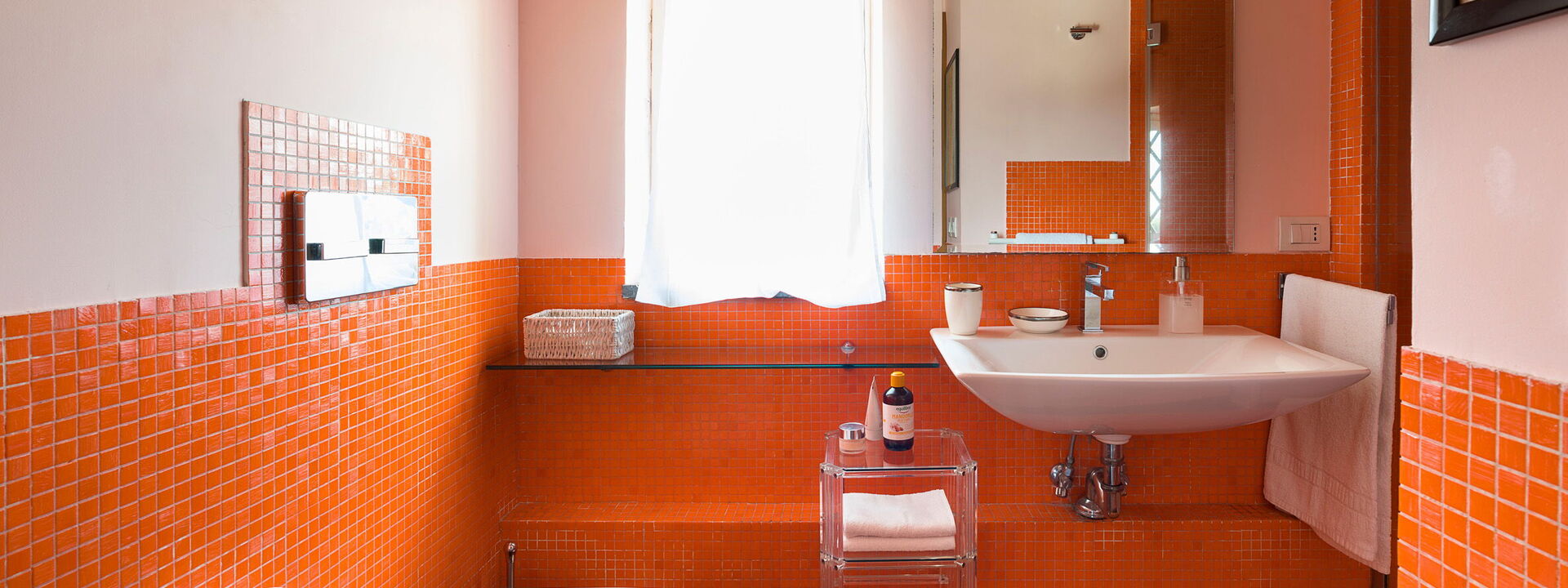 Oasi Verde - Santa Maria La Stella, Sicilia: Autumn, Bathroom, Spring, Summer