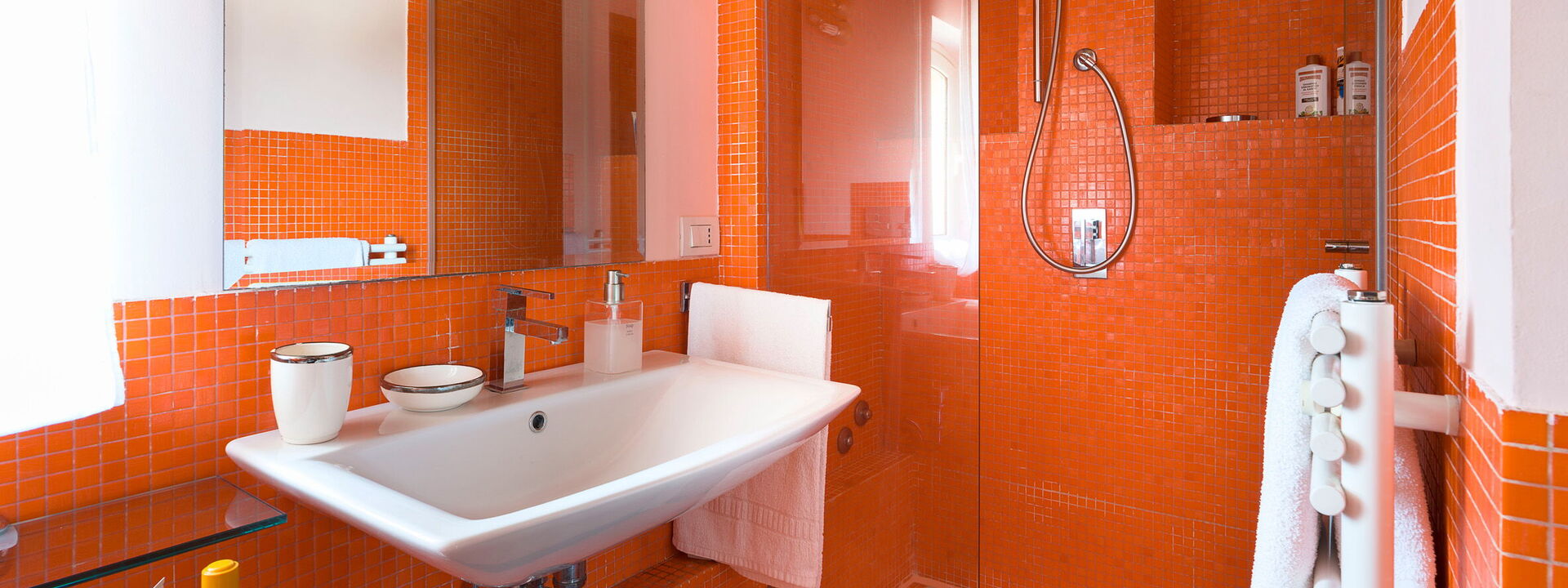 Oasi Verde - Santa Maria La Stella, Sicilia: Autumn, Bathroom, Spring, Summer