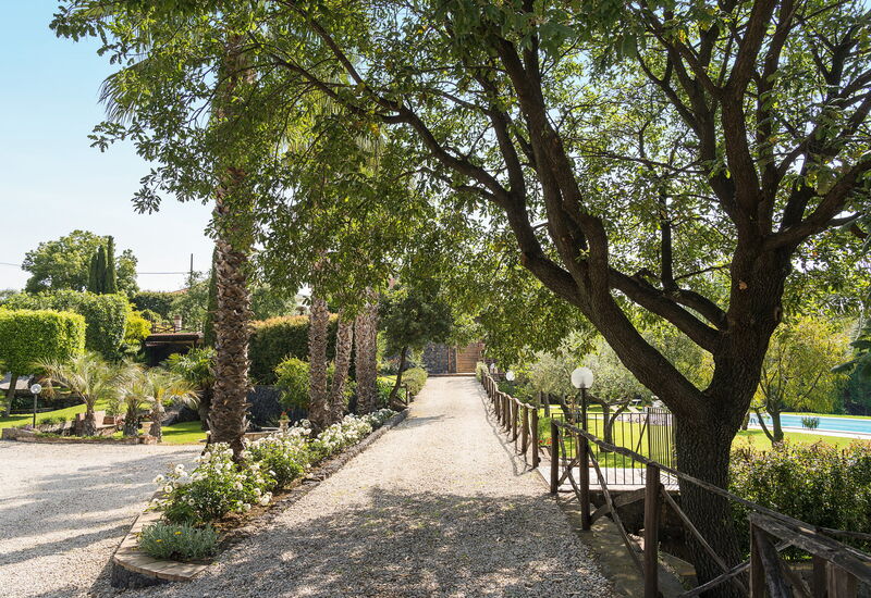 Oasi Verde - Santa Maria La Stella, Sicilia: Autumn, Building Exterior, Garden, Outdoor, Spring, Summer