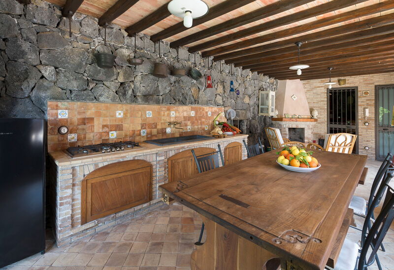 Oasi Verde - Santa Maria La Stella, Sicilia: Autumn, Balcony / Terrace / Patio, Building Exterior, Outdoor, Spring, Summer