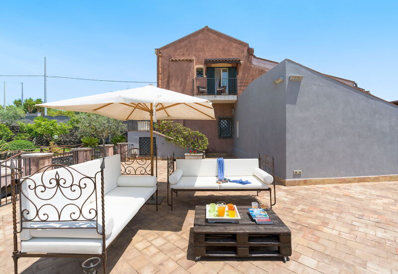 Oasi Verde - Santa Maria La Stella, Sicilia: Autumn, Balcony / Terrace / Patio, Building Exterior, Outdoor, Spring, Summer