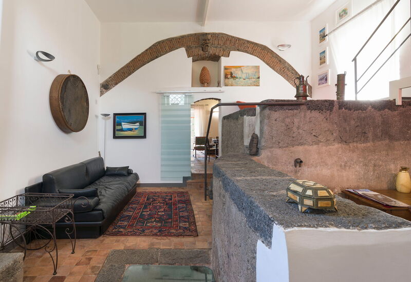 Oasi Verde - Santa Maria La Stella, Sicilia: Autumn, Living Room, Spring, Summer