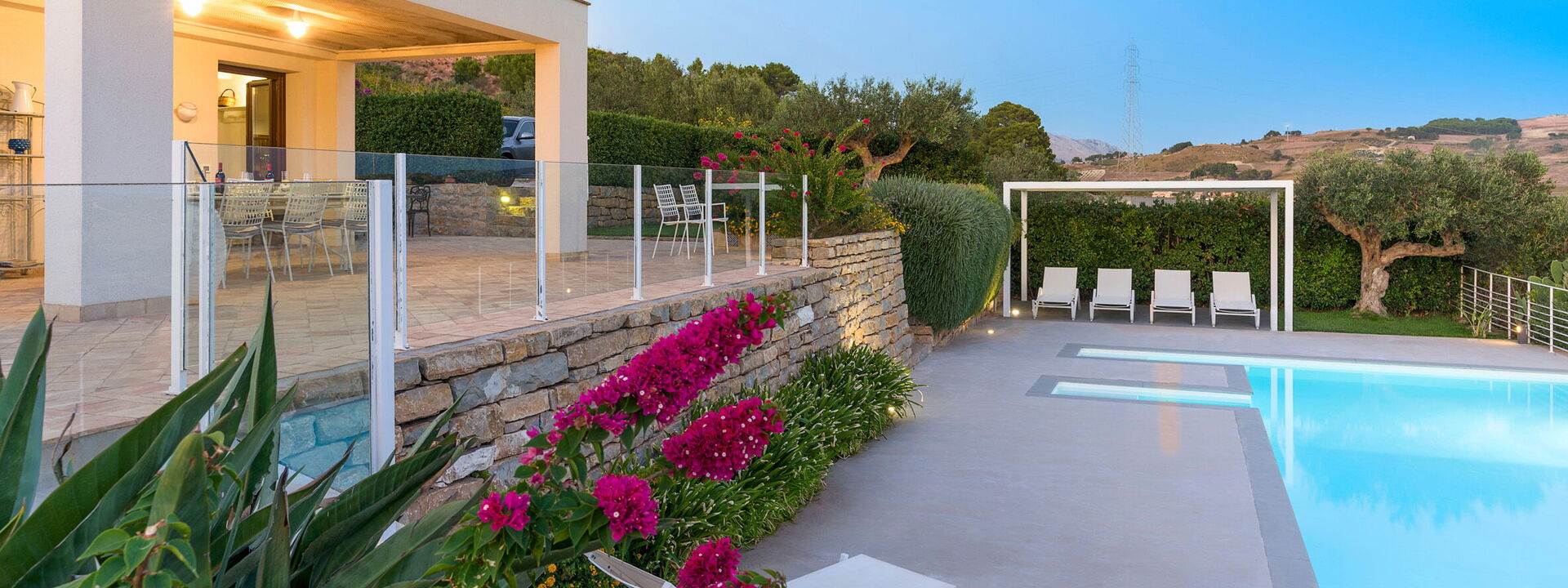 Mirabilia - Tangi, Sicilia: Automne, Balcon / Terrasse / Patio, bassin, Été, Extérieur, Extérieurs, Printemps, Vues