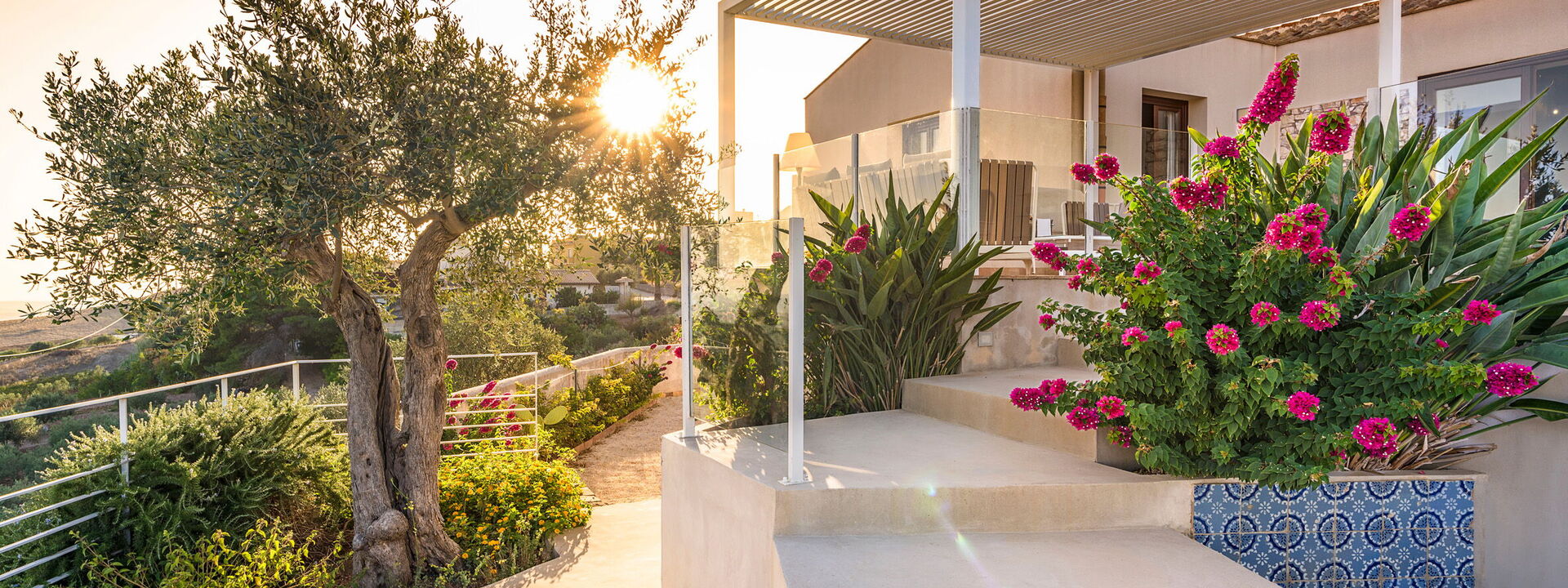 Mirabilia - Tangi, Sicilia: Automne, Été, Extérieur, Extérieurs, Printemps