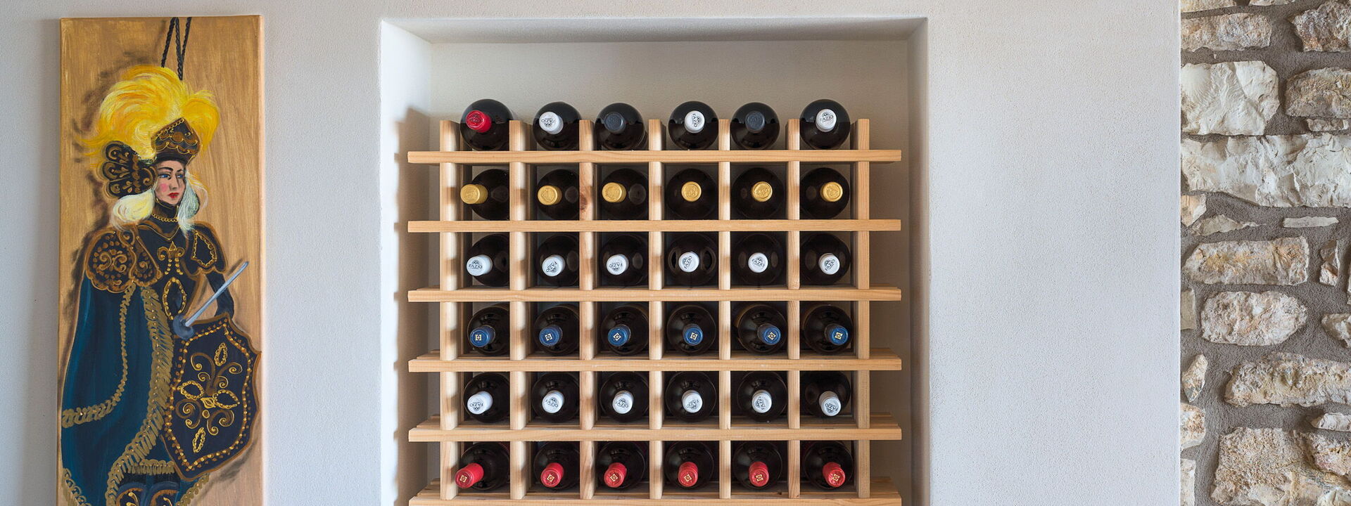 Mirabilia - Tangi, Sicilia: Automne, Été, Printemps, Salle à manger