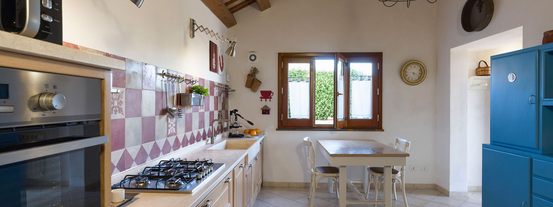 Mirabilia - Tangi, Sicilia: Automne, Cuisine, Été, Printemps