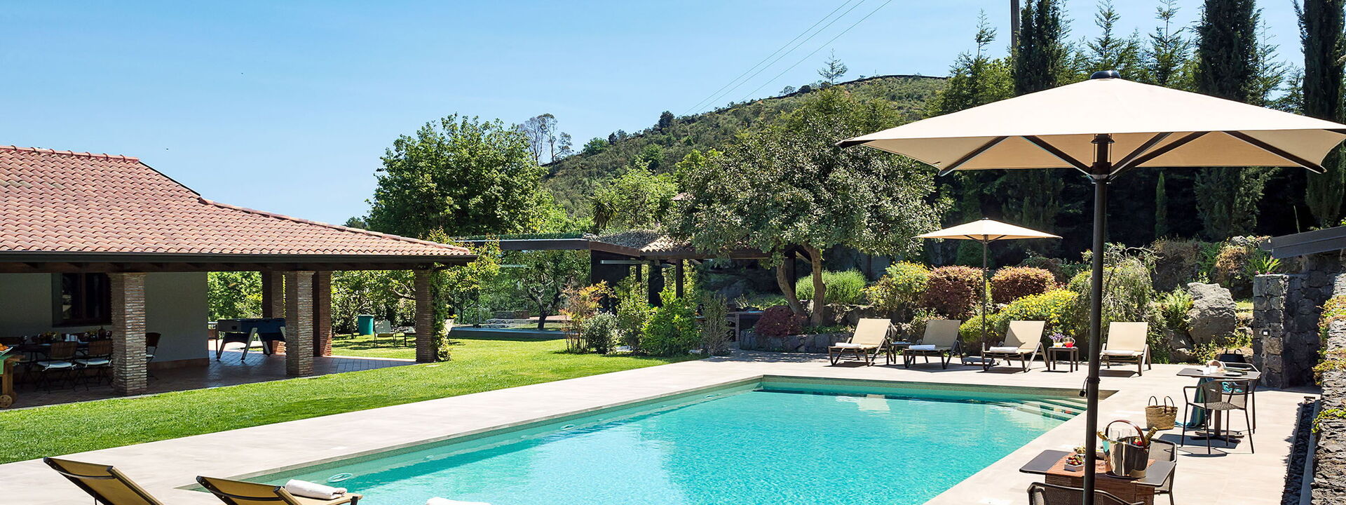 Casa Bedda - Viagrande, Sicilia: Automne, Balcon / Terrasse / Patio, bassin, Été, Extérieur, Extérieurs, Jardin, Printemps