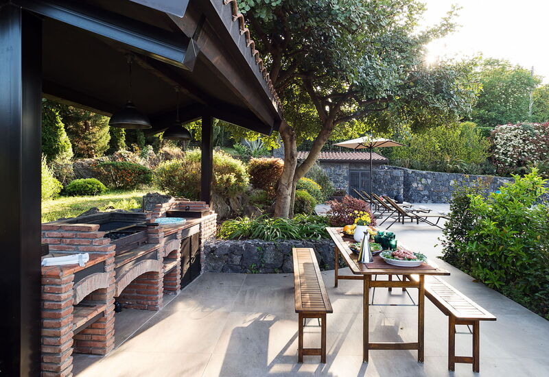 Casa Bedda - Viagrande, Sicilia: Autumn, Balcony / Terrace / Patio, Building Exterior, Outdoor, Spring, Summer