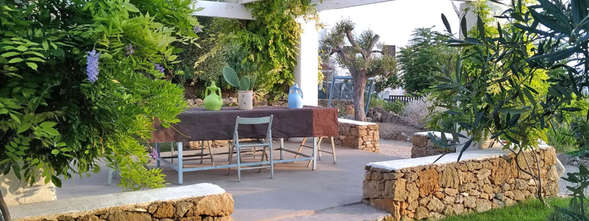 Villa Trullo - Torricella, Puglia: all'aperto, Autunno, Balcone / Terrazza / Patio, Estate, Esterni, Giardino, Primavera