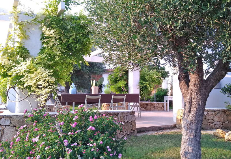 Villa Trullo - Torricella, Puglia: Außen, Balkon / Terrasse / Patio, Draussen, Frühling, Garten, Herbst, Sommer