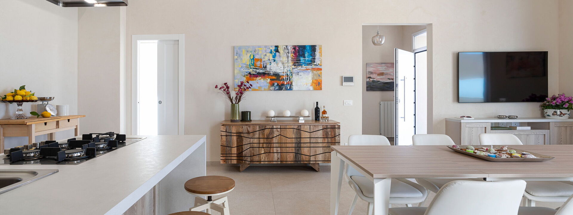 Villa Argento - Rosolini, Sicilia: Autumn, Dining Room, Kitchen, Spring, Summer