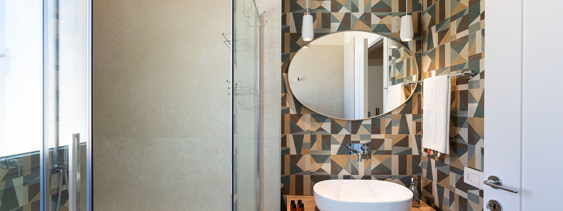 Villa Argento - Rosolini, Sicilia: Autumn, Bathroom, Spring, Summer