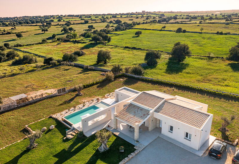 Villa Argento - Rosolini, Sicilia: Automne, Balcon / Terrasse / Patio, Été, Extérieur, Extérieurs, Jardin, Printemps, Vues