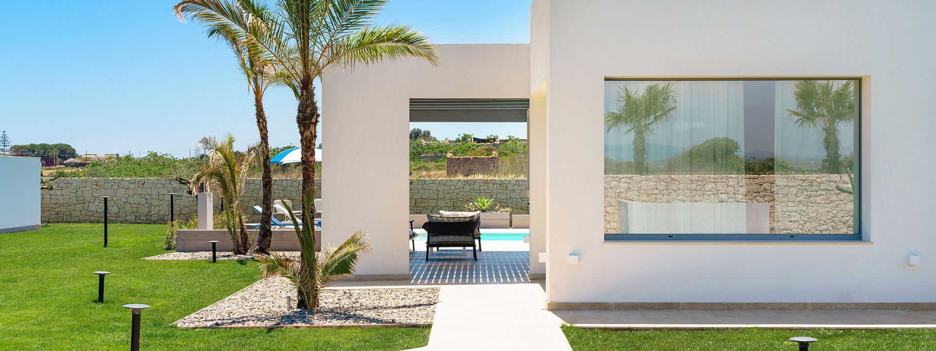 Casa Colori - Noto, Sicilia: Autumn, Garden, Pool, Spring, Summer