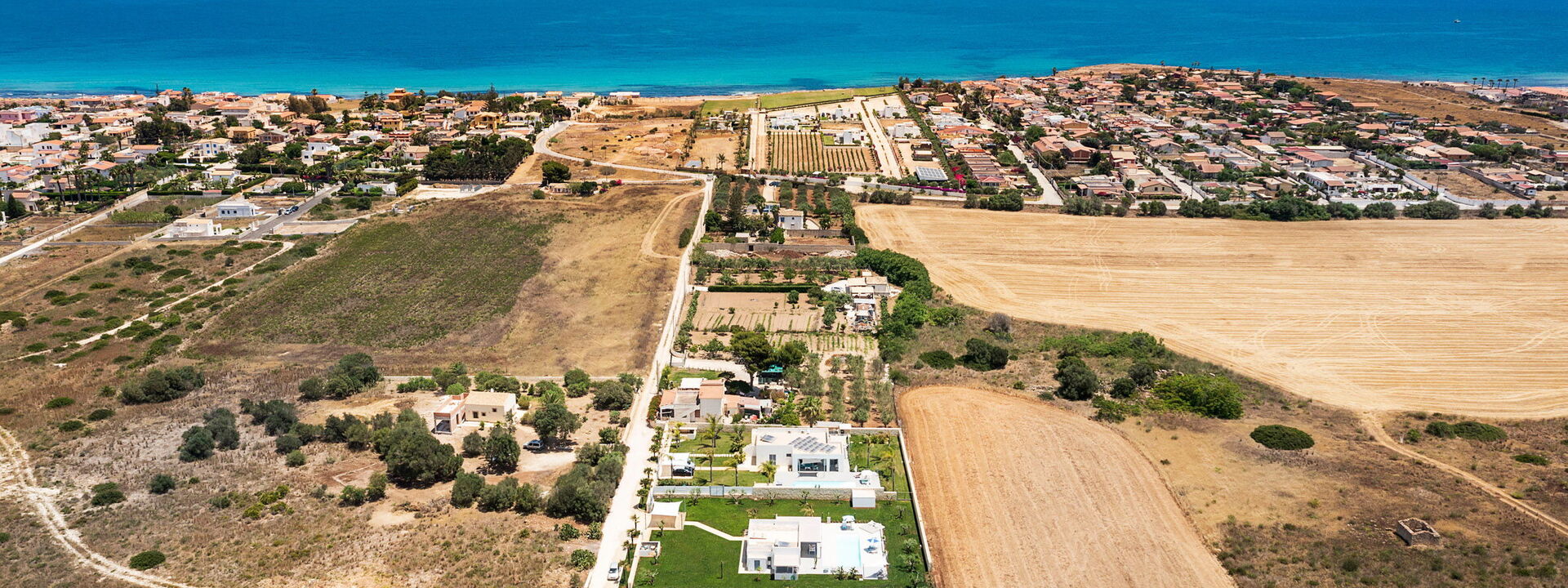 Casa Colori - Noto, Sicilia: Autumn, Building Exterior, Outdoor, Scenic View, Spring, Summer