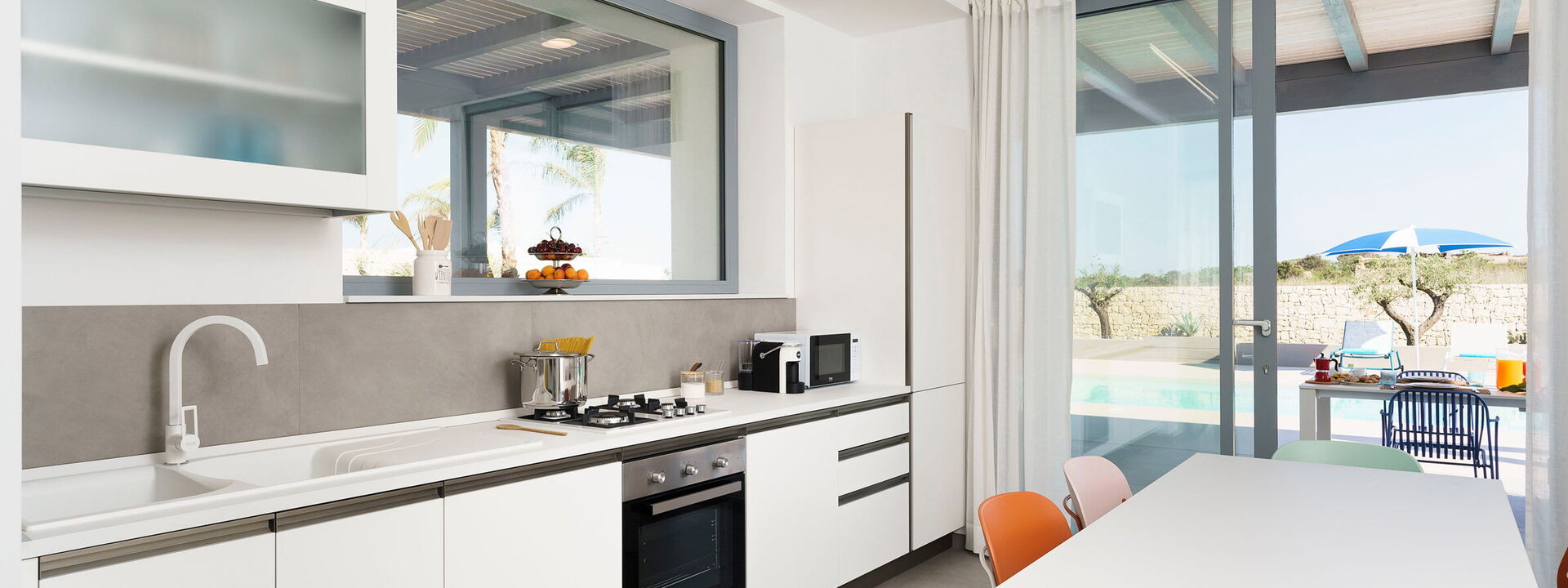 Casa Colori - Noto, Sicilia: Autumn, Dining Room, Kitchen, Spring, Summer