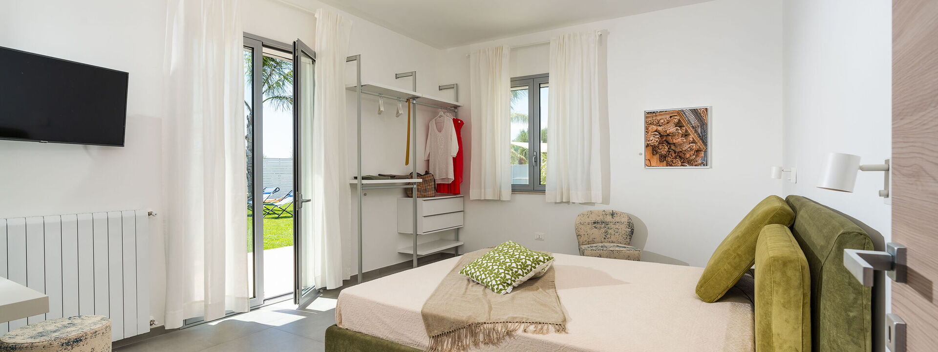 Villa Le Palme - Noto, Sicilia: Autumn, Balcony / Terrace / Patio, Bedroom, Garden, Spring, Summer