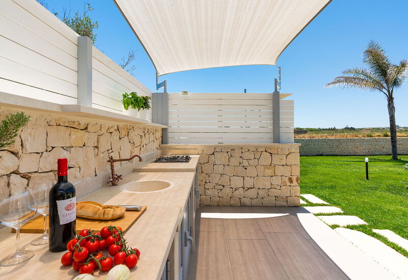 Villa Le Palme - Noto, Sicilia: Automne, Balcon / Terrasse / Patio, Cuisine, Été, Extérieur, Extérieurs, Jardin, Printemps