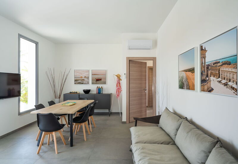 Villa Le Palme - Noto, Sicilia: Automne, Été, Printemps, Salle à manger, Salon