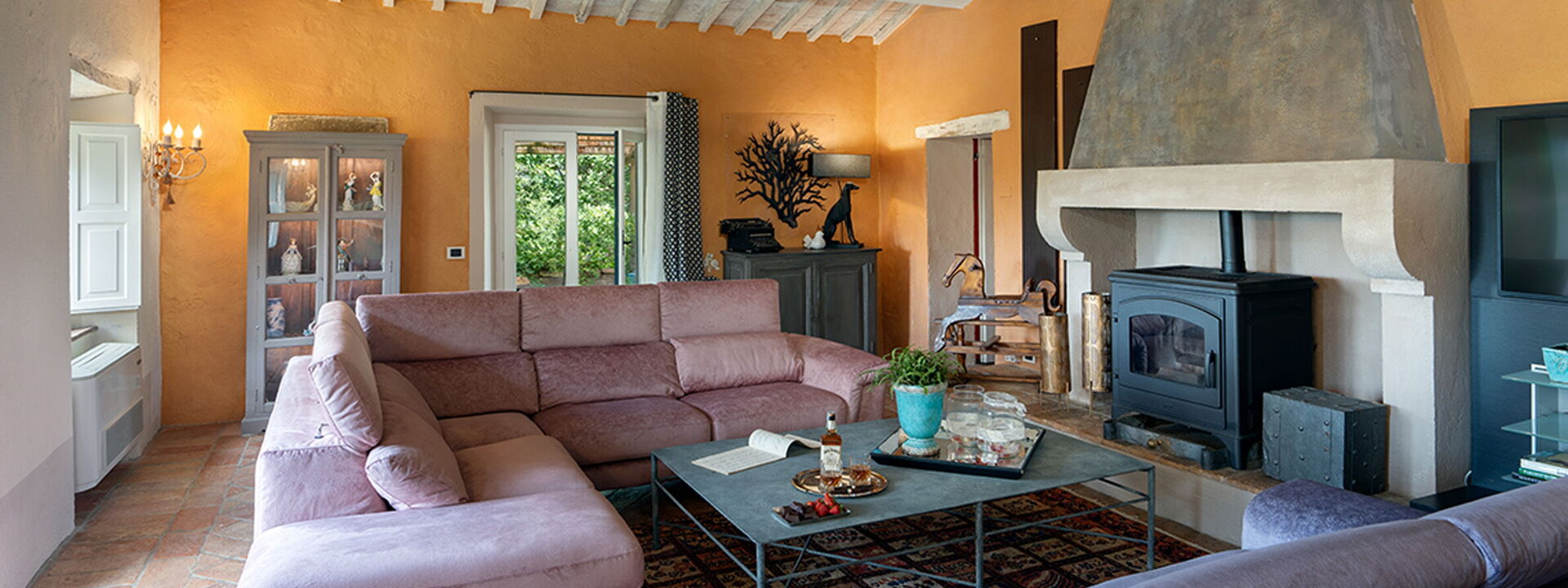 Casale Collina Verde - San Casciano Dei Bagni, Toscana: Autumn, Living Room, Spring, Summer