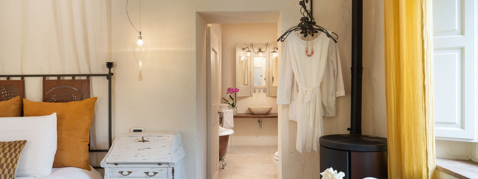 Casale Collina Verde - San Casciano Dei Bagni, Toscana: Autumn, Bedroom, Spring, Summer