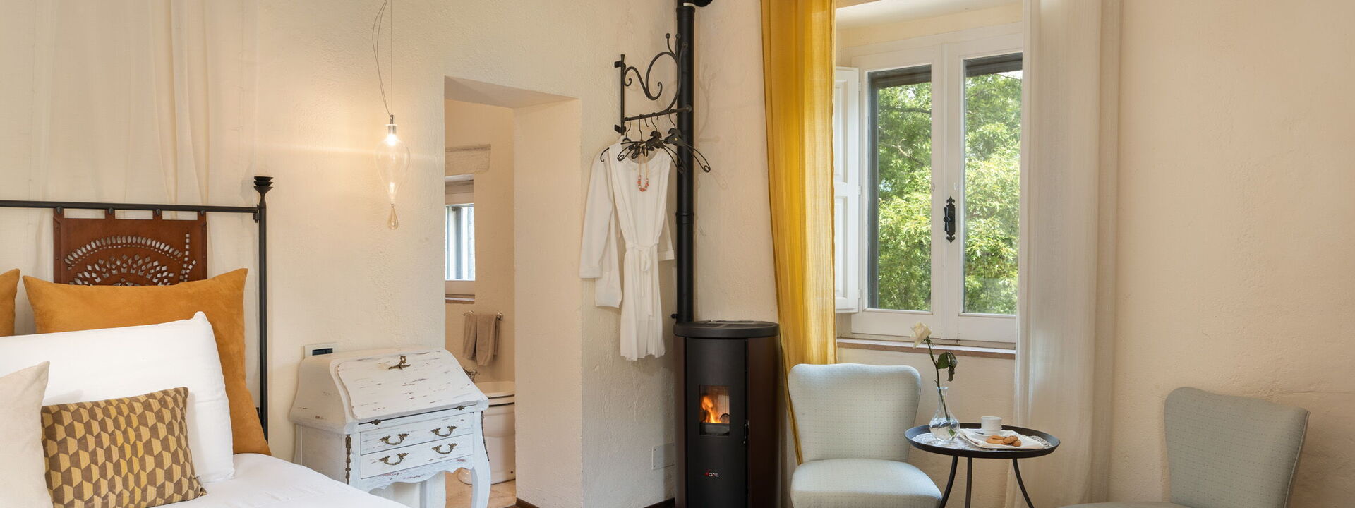 Casale Collina Verde - San Casciano Dei Bagni, Toscana: Autumn, Bedroom, Spring, Summer