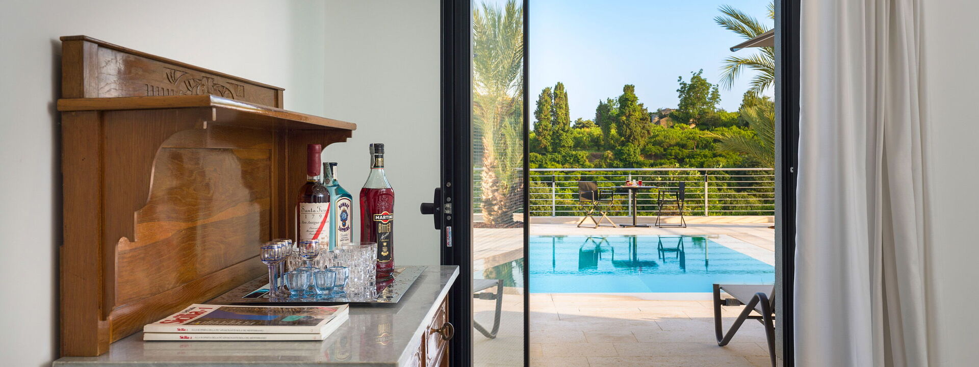 Villa Decoro - Mascali, Sicilia: Esszimmer, Frühling, Herbst, Schwimmbad, Sommer