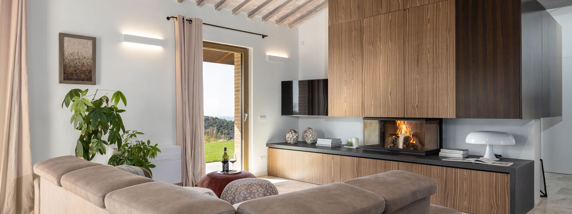 Villa Velari In Volterra With Private Pool, Ac: Automne, Hiver, Printemps, Salon