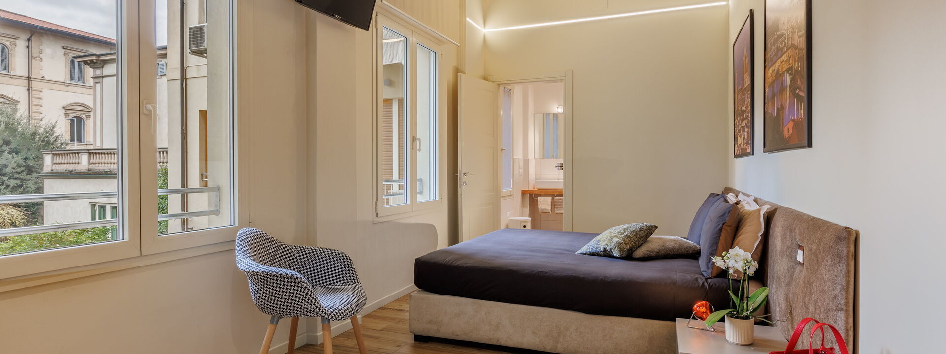 Lucy Florence Charming Modern Apartment Near Piazza Della Libertà: Autunno, Camera da letto, Estate, Inverno, Primavera