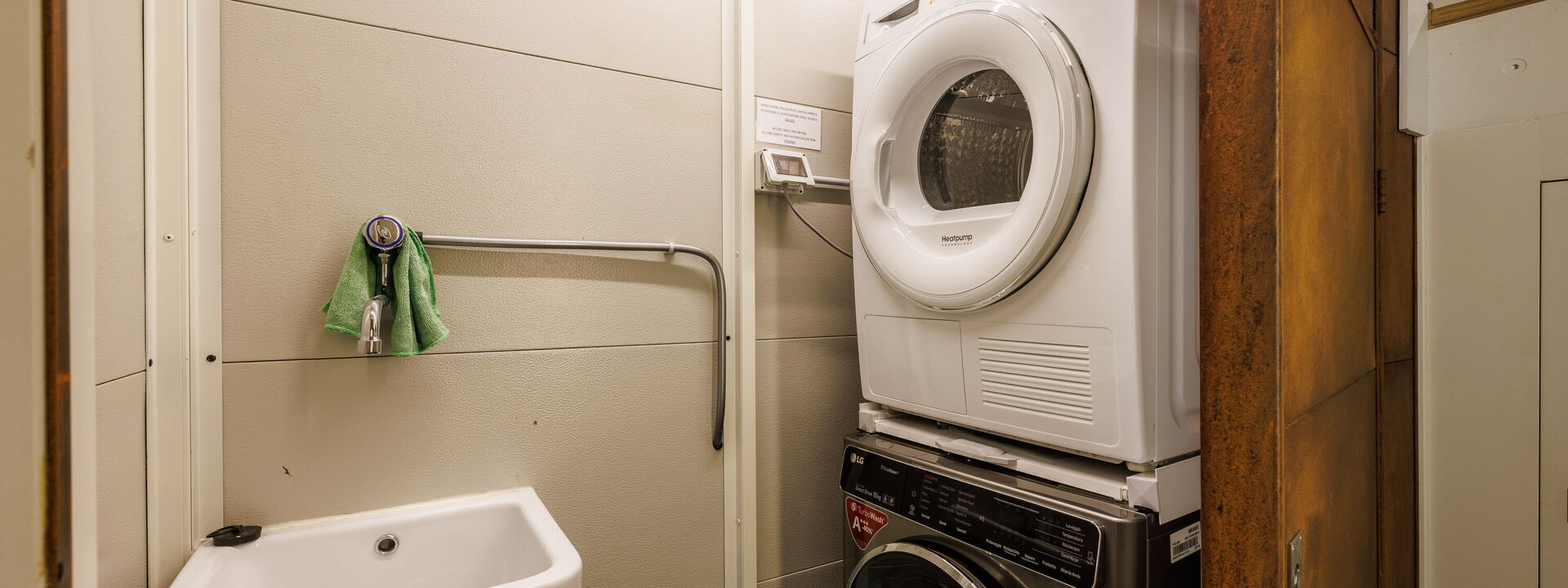 Lucy Florence Charming Modern Apartment Near Piazza Della Libertà: Autunno, Estate, Inverno, Primavera, Servizi