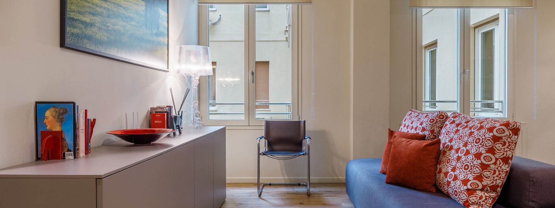 Lucy Florence Charming Modern Apartment Near Piazza Della Libertà: Autunno, Dettagli della stanza, Estate, Primavera, Soggiorno