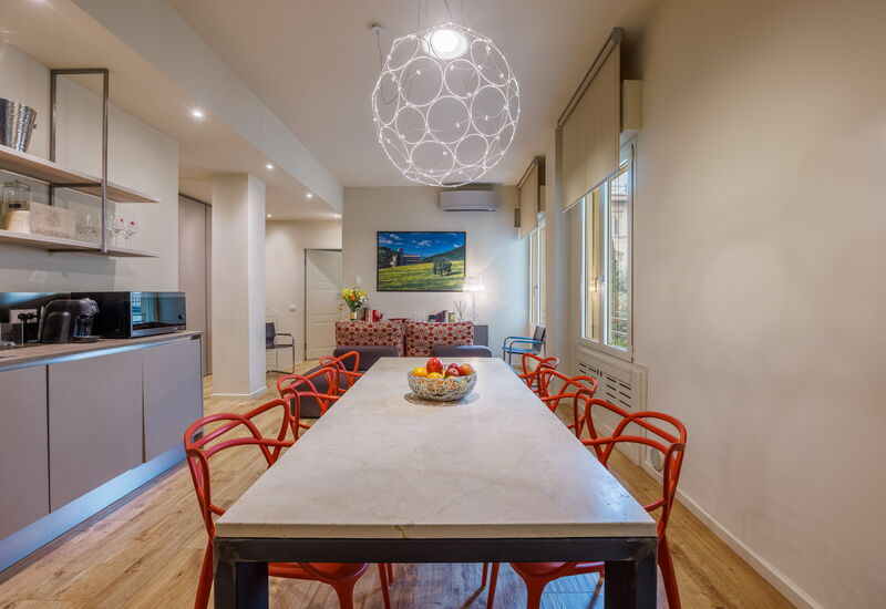 Lucy Florence Charming Modern Apartment Near Piazza Della Libertà: Automne, Cuisine, Été, Printemps