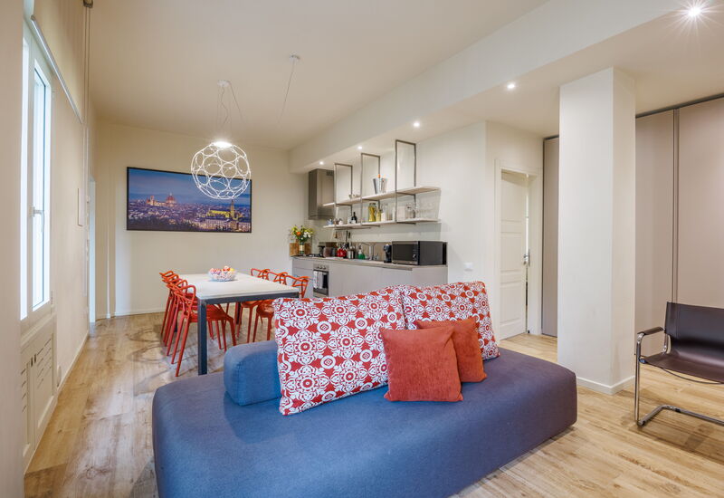 Lucy Florence Charming Modern Apartment Near Piazza Della Libertà: Automne, Cuisine, Été, Printemps, Salon