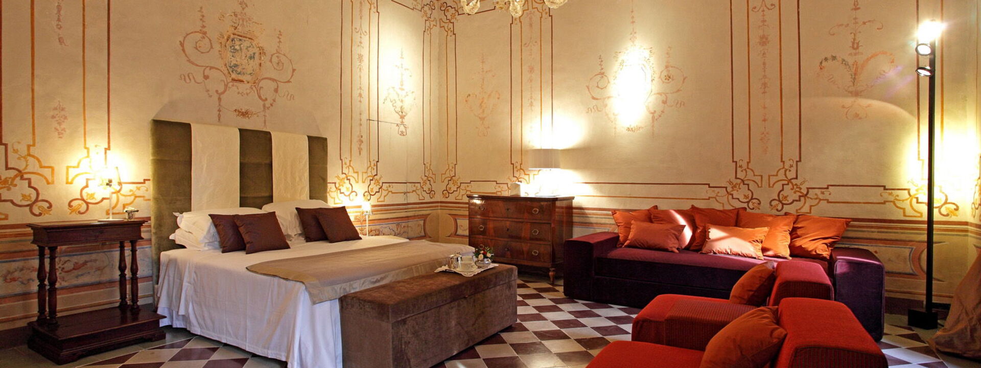 Villa Pietraverde - Gubbio, Umbria: Autumn, Bedroom, Spring, Summer