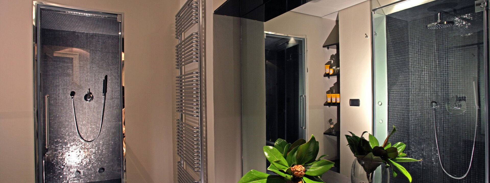 Villa Pietraverde - Gubbio, Umbria: Autumn, Bathroom, Spring, Summer