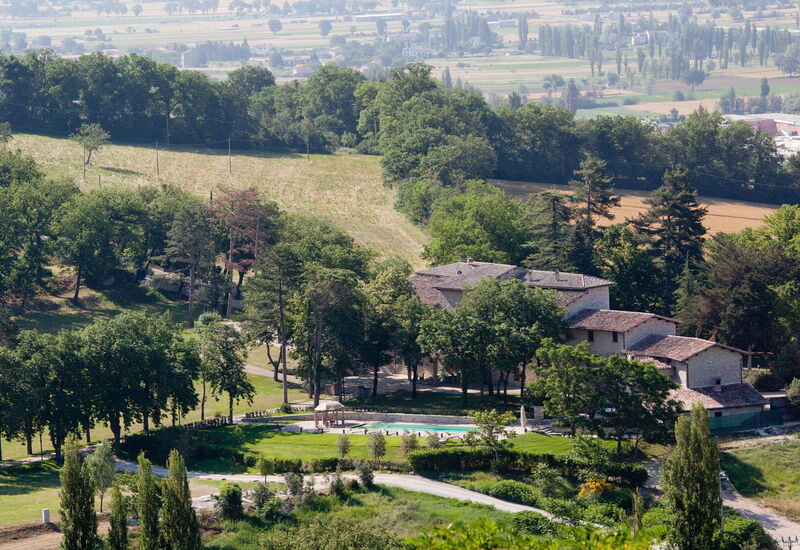Villa Pietraverde - Gubbio, Umbria: Autumn, Balcony / Terrace / Patio, Garden, Outdoor, Pool, Scenic View, Spring, Summer