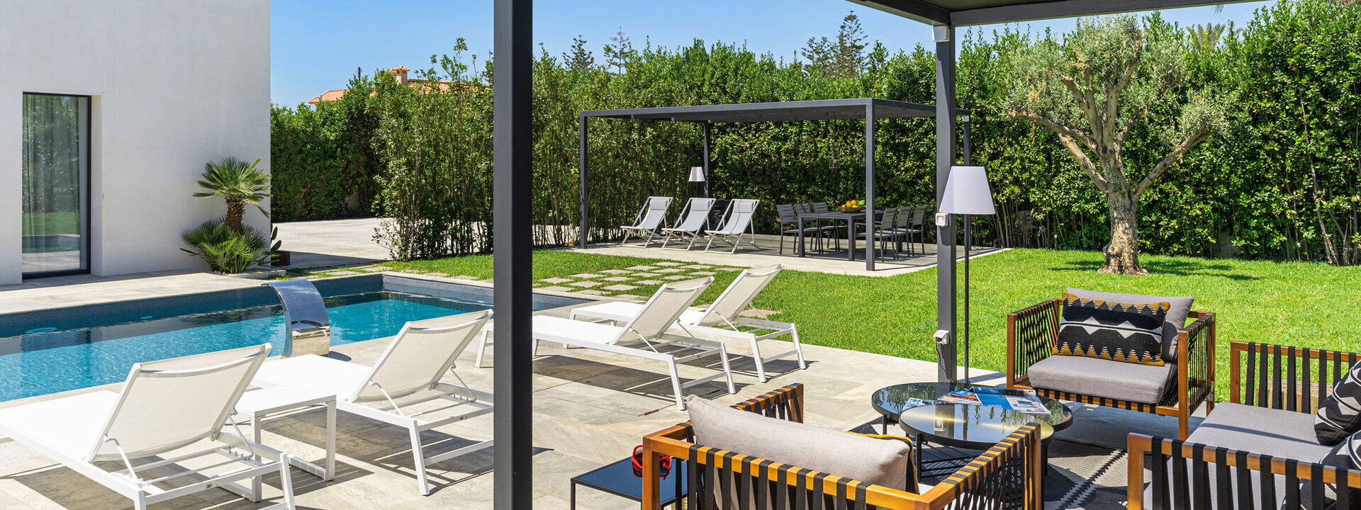 Villa Duetto - Siracusa, Sicilia: Autumn, Balcony / Terrace / Patio, Building Exterior, Garden, Outdoor, Pool, Spring, Summer