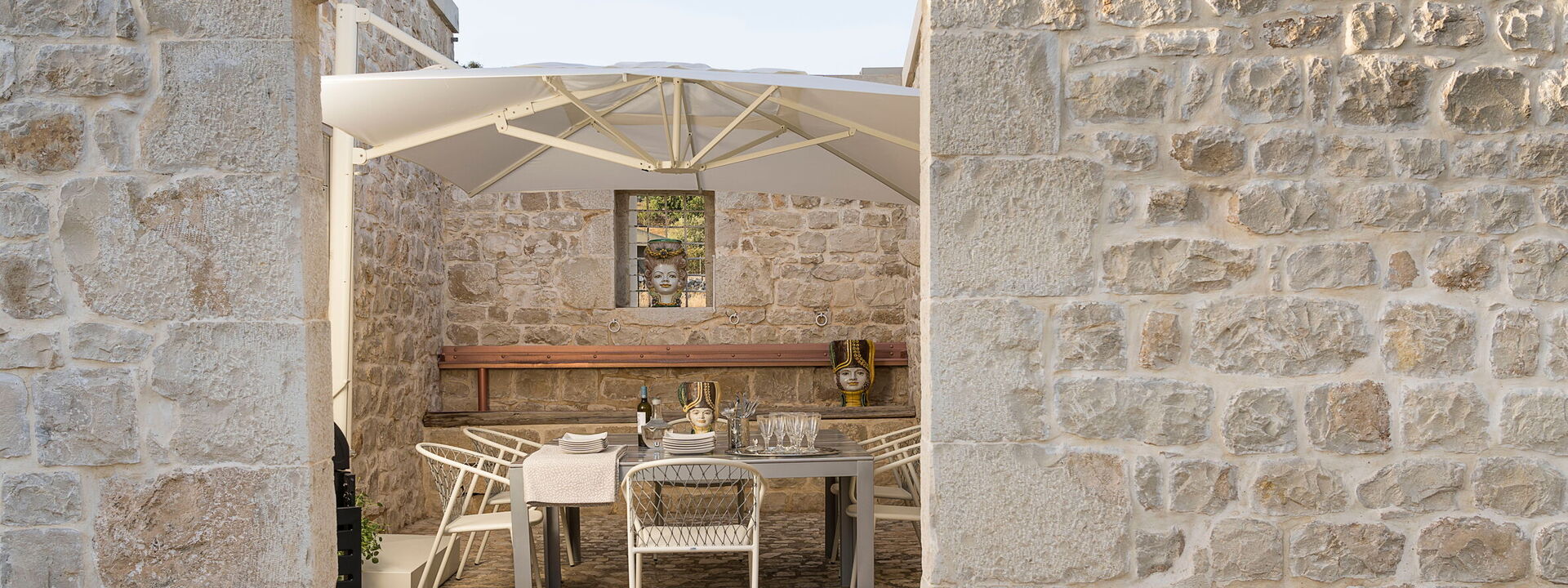 Casa Masseria - Scicli, Sicilia: Außen, Balkon / Terrasse / Patio, Draussen, Frühling, Herbst, Sommer