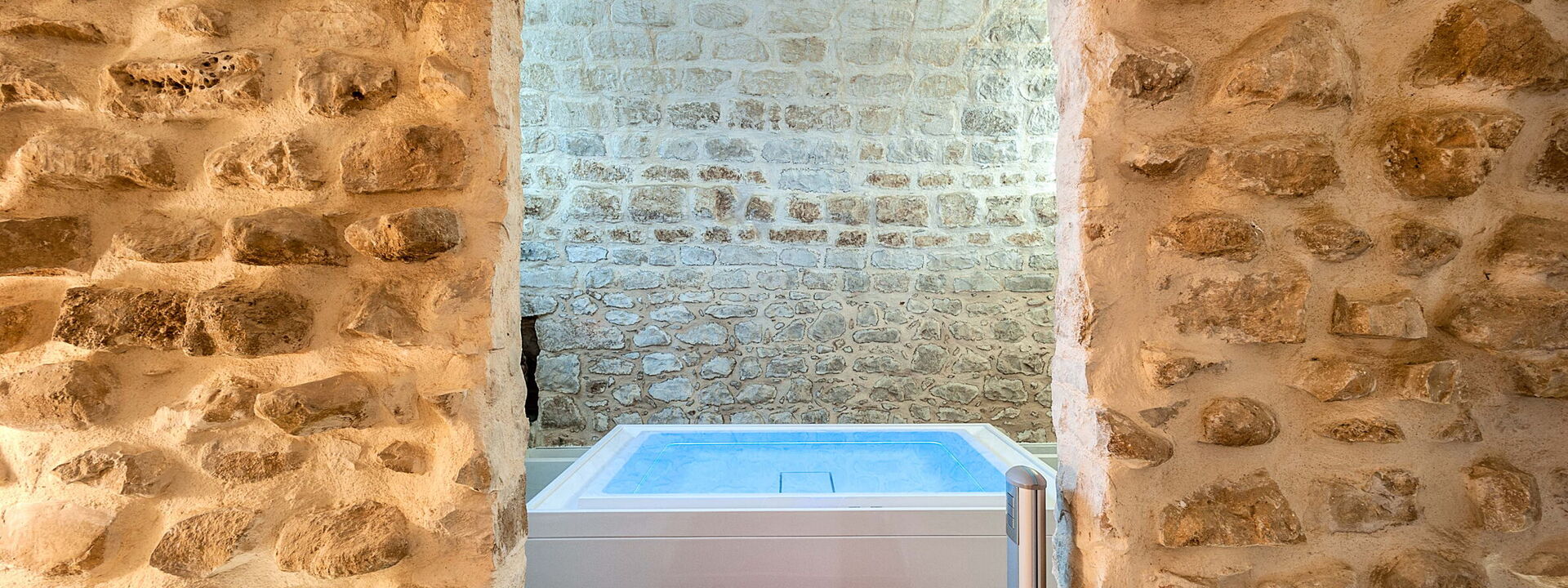 Casa Masseria - Scicli, Sicilia: Frühling, Herbst, Sommer, Whirlpool, Wohlergehen