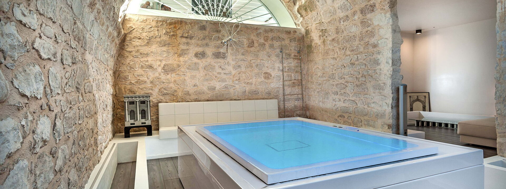 Casa Masseria - Scicli, Sicilia: Frühling, Herbst, Sommer, Whirlpool, Wohlergehen