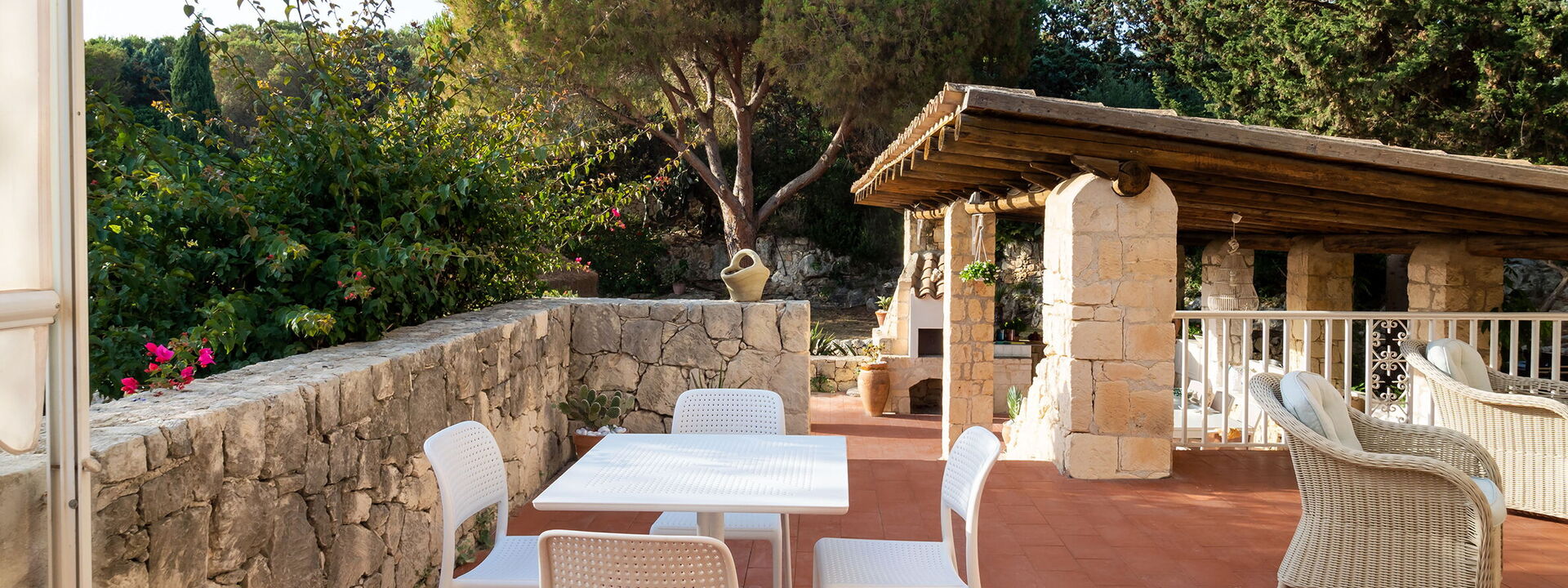 Villa Diamante - Siracusa, Sicilia: all'aperto, Autunno, Balcone / Terrazza / Patio, Estate, Esterni, Primavera