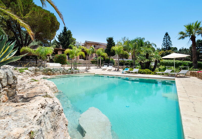 Villa Diamante - Siracusa, Sicilia: Autumn, Balcony / Terrace / Patio, Building Exterior, Outdoor, Pool, Spring, Summer