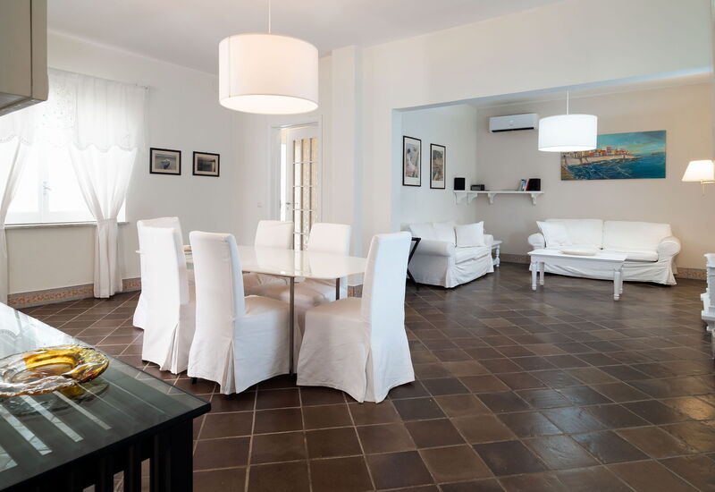 Villa Diamante - Siracusa, Sicilia: Autumn, Dining Room, Living Room, Spring, Summer