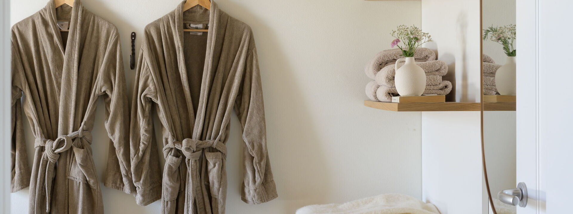 Nocellara Spereto Apartment With Pool, Montaione: Autumn, Bathroom, Spring, Summer